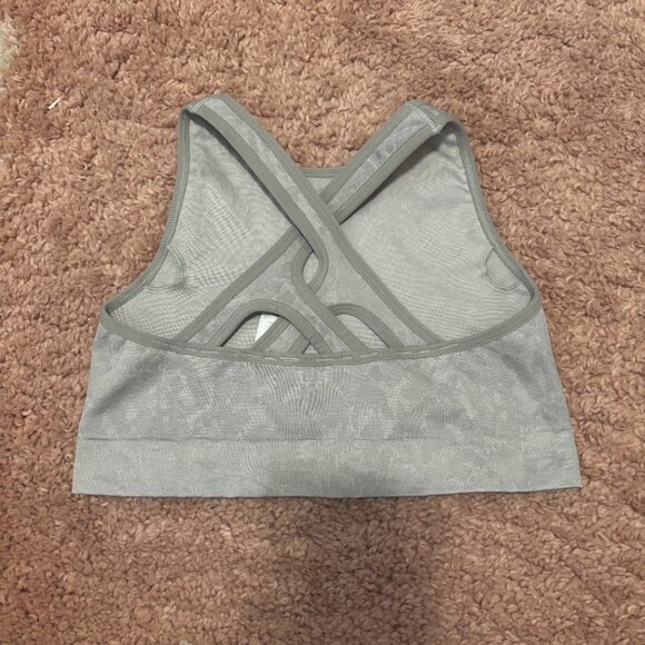 Gymshark Adapt Animal Seamless Sports Bra Womens Medium Gray High-Neck Crossover - Picture 2 of 7
